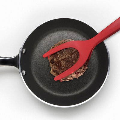 1 통제력 플립에서 프라이한 계란 두배 주걱 빵 바비큐 2는 피피 재료를 토스