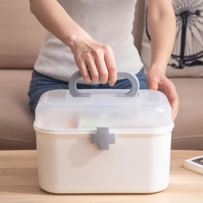 가지고 다닐 수 있는 세대 저장 용기 플라스틱 구급함 창시자